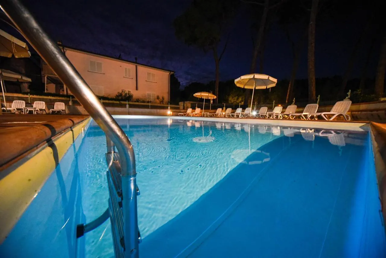 ***  Hotel Kon Tiki San Vincenzo Olaszország