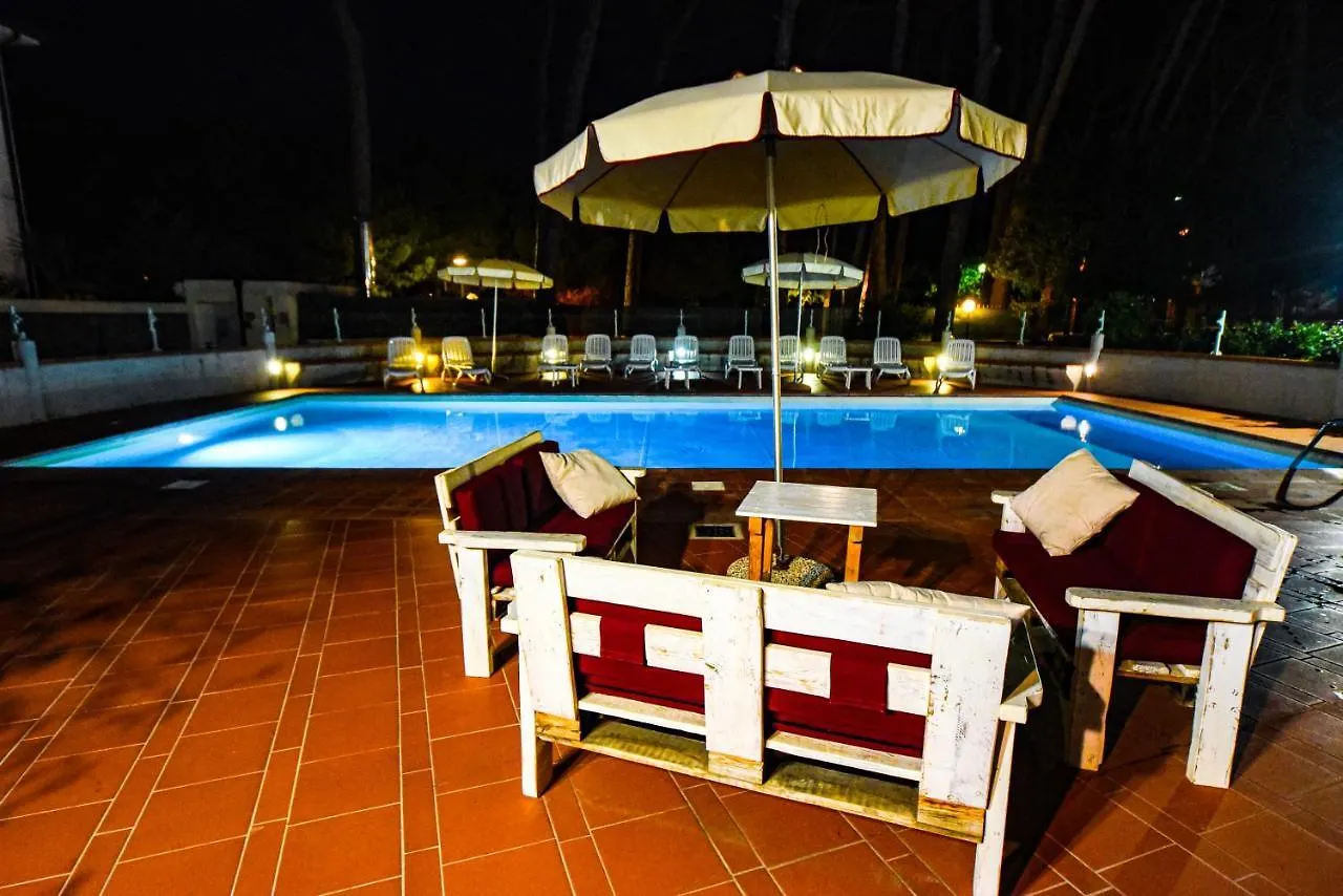Hotel Kon Tiki San Vincenzo