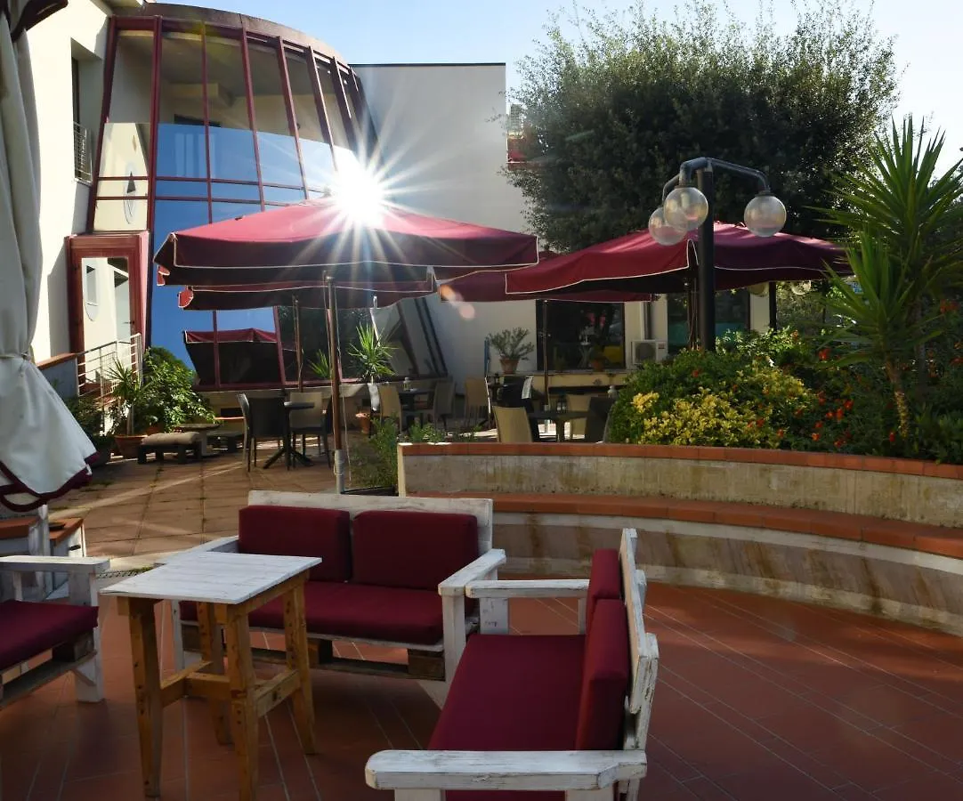 Hotel Kon Tiki San Vincenzo Italia
